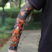 Banda de tatuaje premium - 5 diseños únicos